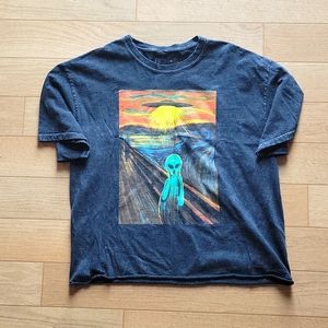 Alien tee, stone washed charcoal